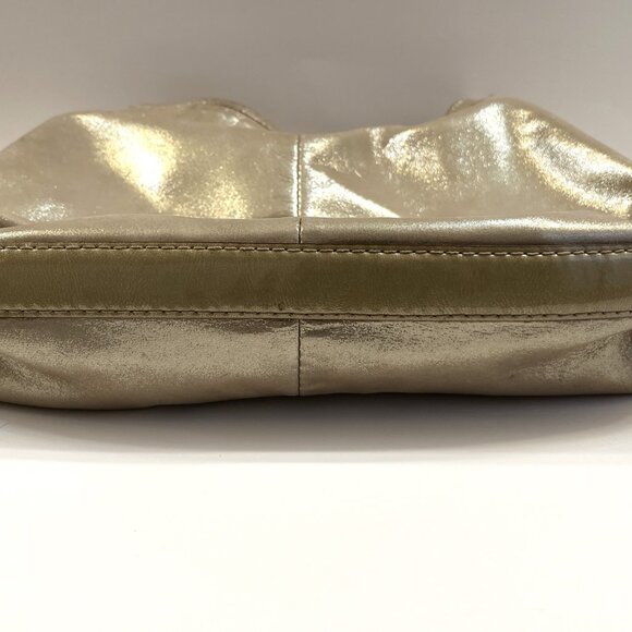 Coach - Vintage - Gold Shiny Large Hobo/ Shoulder Bag - Thick Gold Chain Accents - Picture 9 of 14